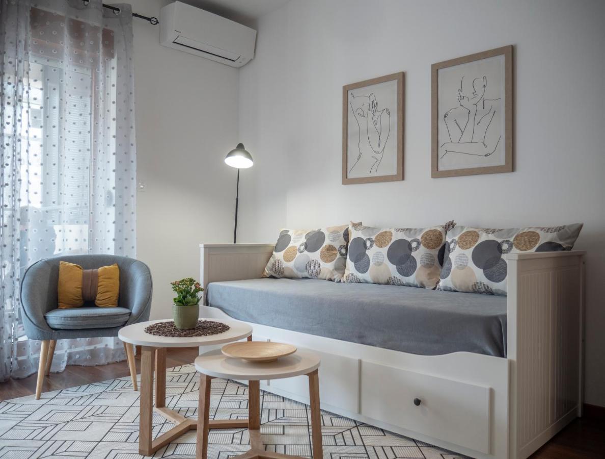 Cozy Studio Apartment Mila ポドゴリツァ エクステリア 写真